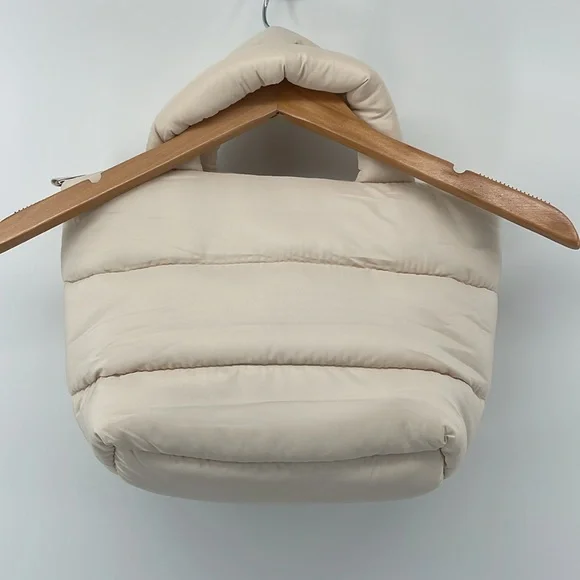 Wilo The Label Weekender Quilted Bag A18 - Picture 2 of 7